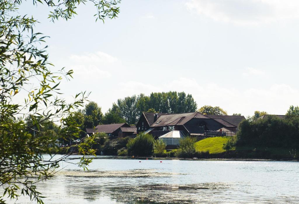 Reading Lake Hotel Exterior foto